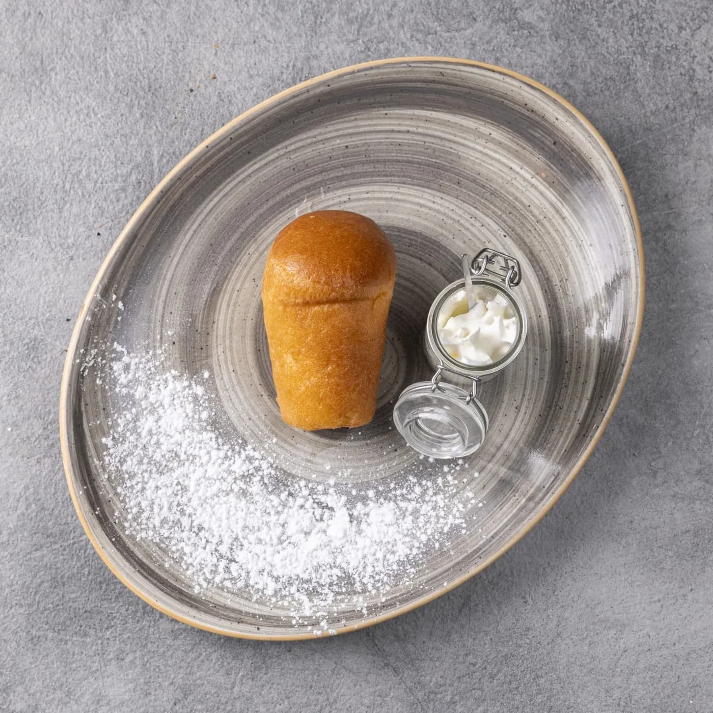 Babà al rum