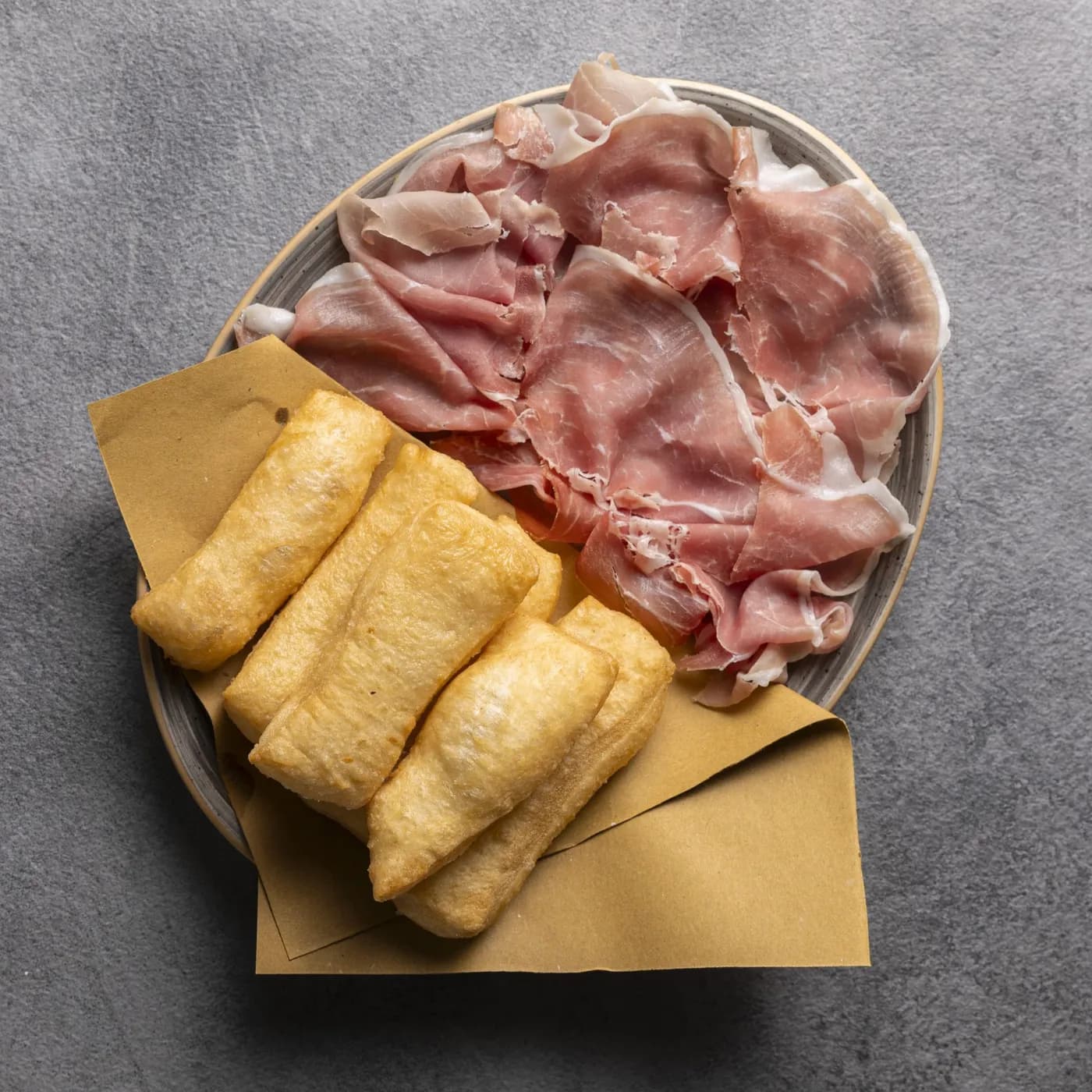 Lo gnocco fritto